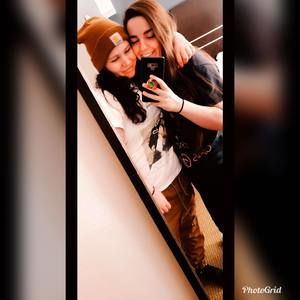 Meet your Posher, Chanelle